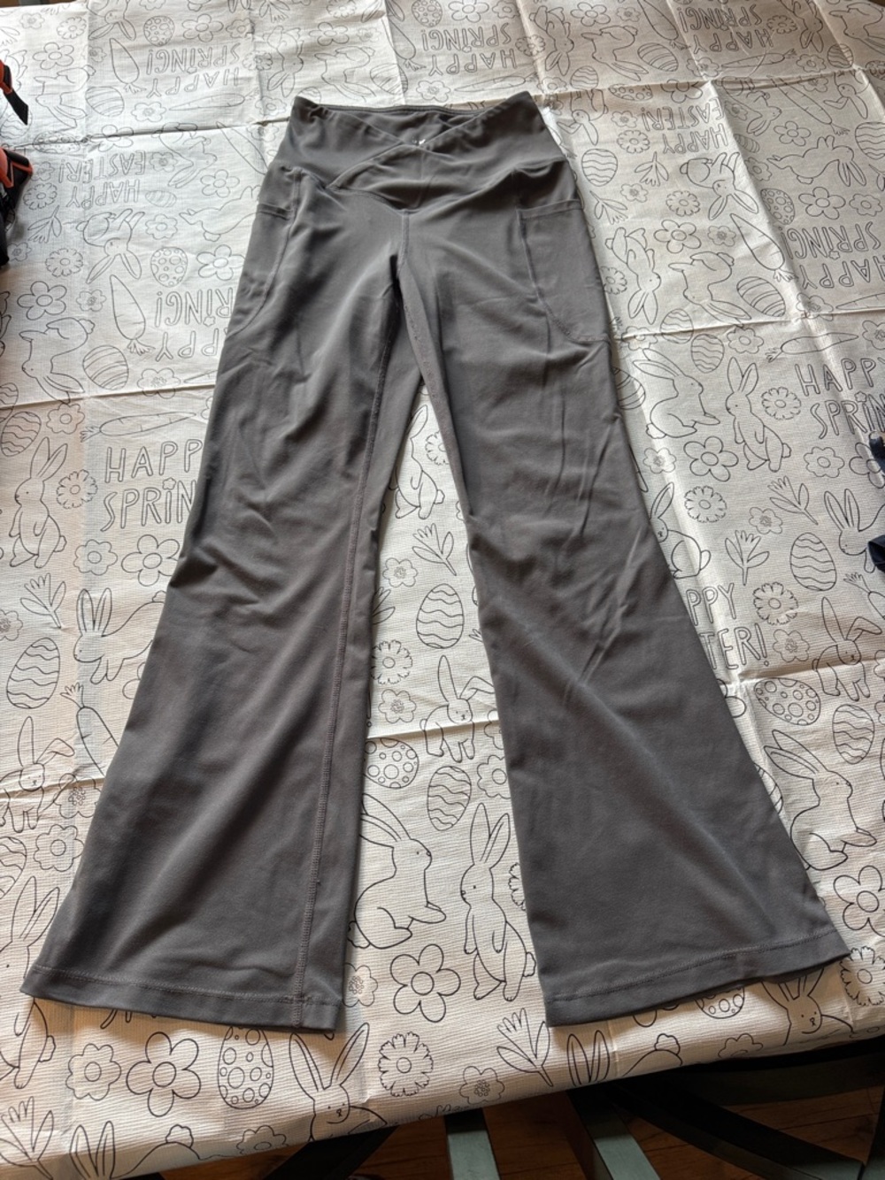 Baleaf Gray Flared Girls' Leggings with Side Pockets